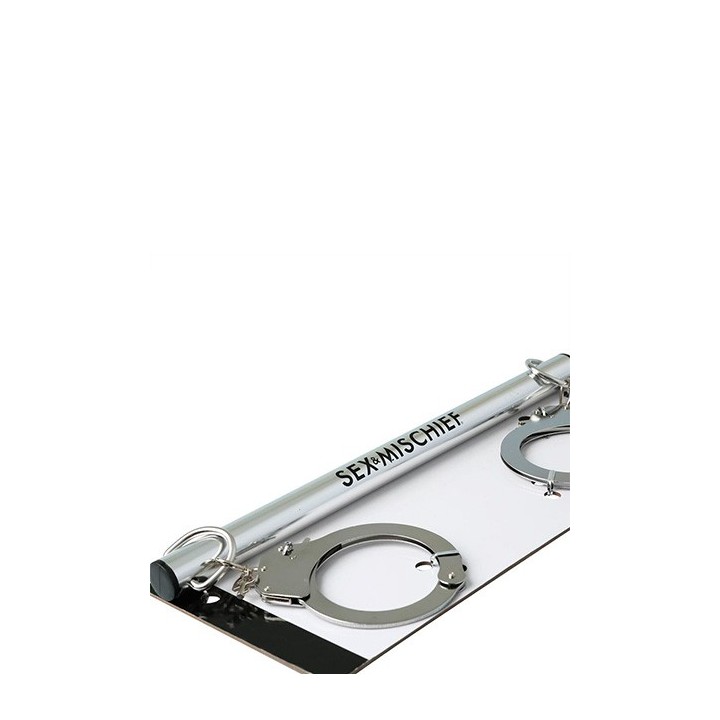 Spreader Bar with Metal Cuffs